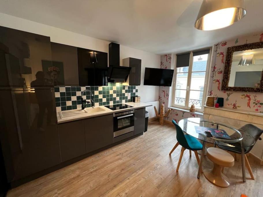 Appartement Les Pyou-Pyous à Nancy Extérieur photo
